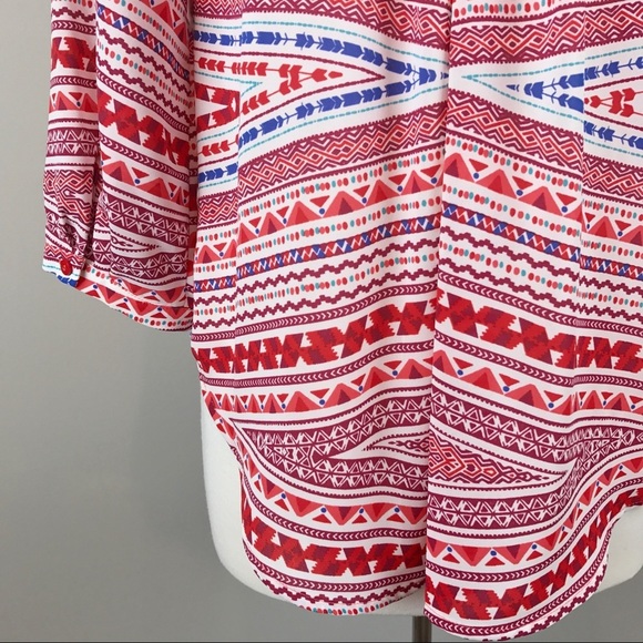 {Collective Concepts} Printed Crochet Inset Blouse - Picture 6 of 8